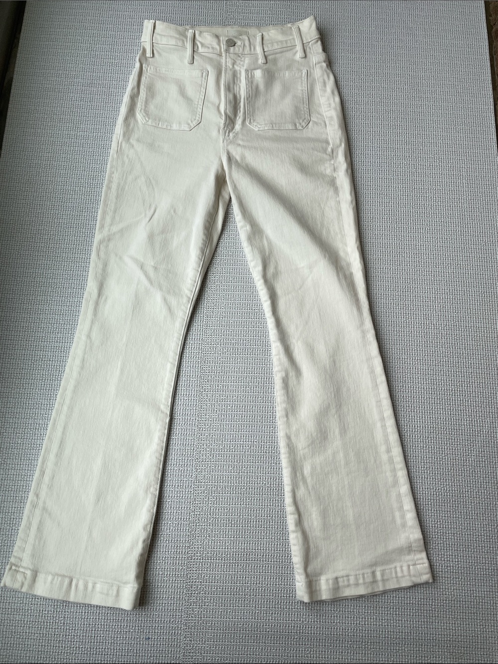 MOTHER Cream Superior Hustler Stretch High-Rise Slight Flare Jeans – SZ 26-NWOT